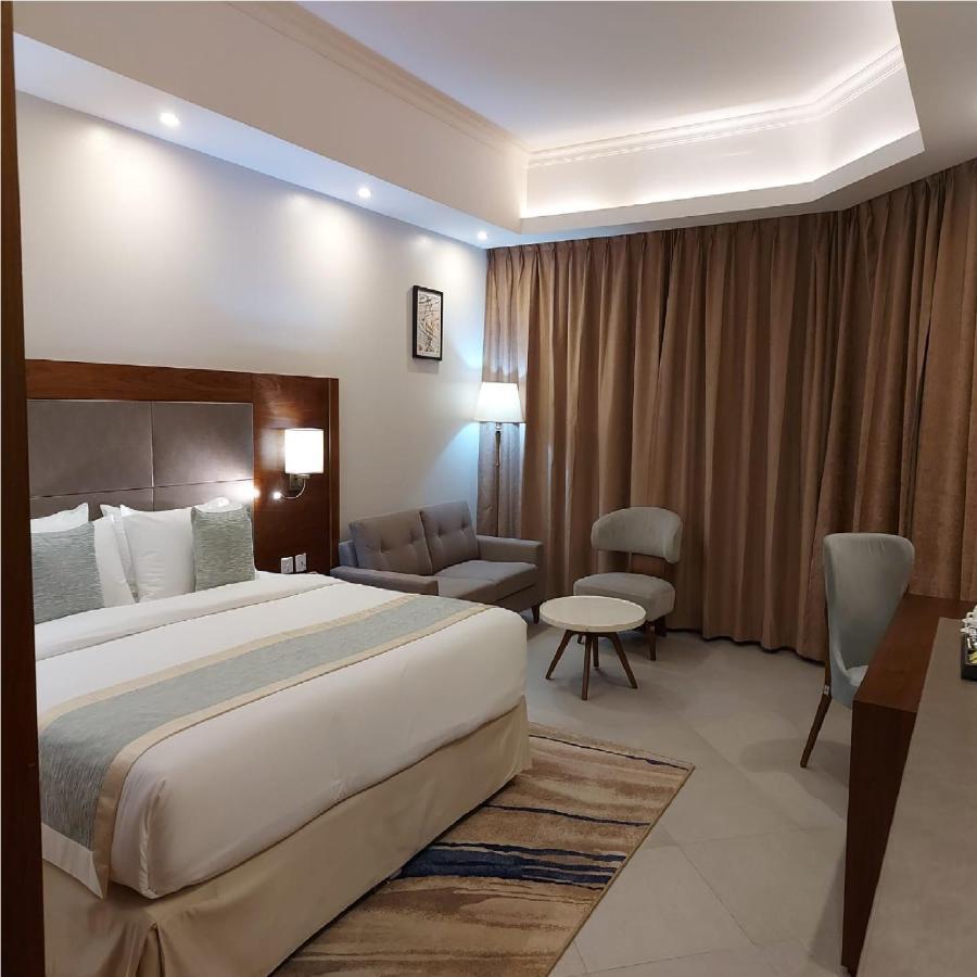 Country Inn Masindi エクステリア 写真