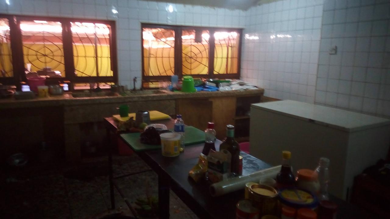 Country Inn Masindi エクステリア 写真